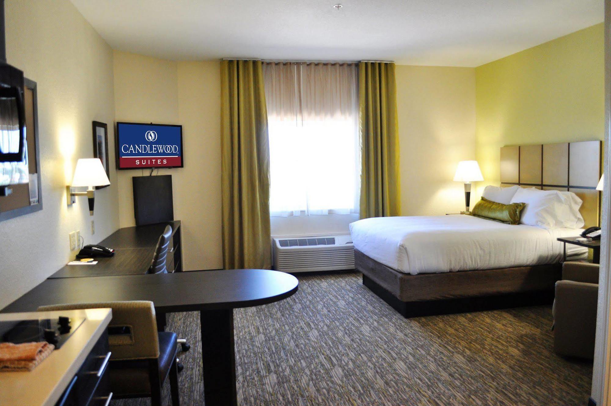 Candlewood Suites Bay City, An Ihg Hotel Esterno foto