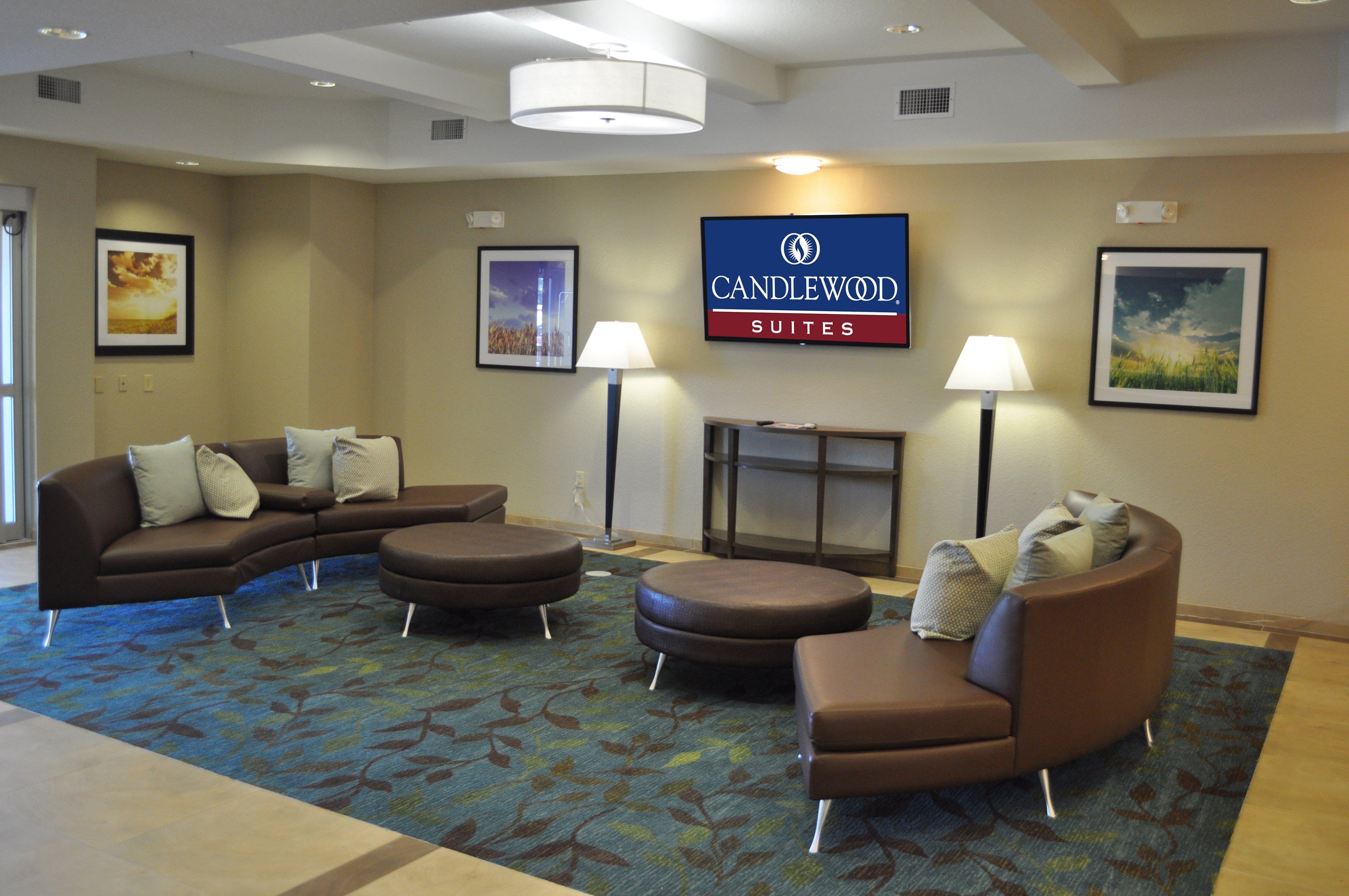 Candlewood Suites Bay City By Ihg Esterno foto