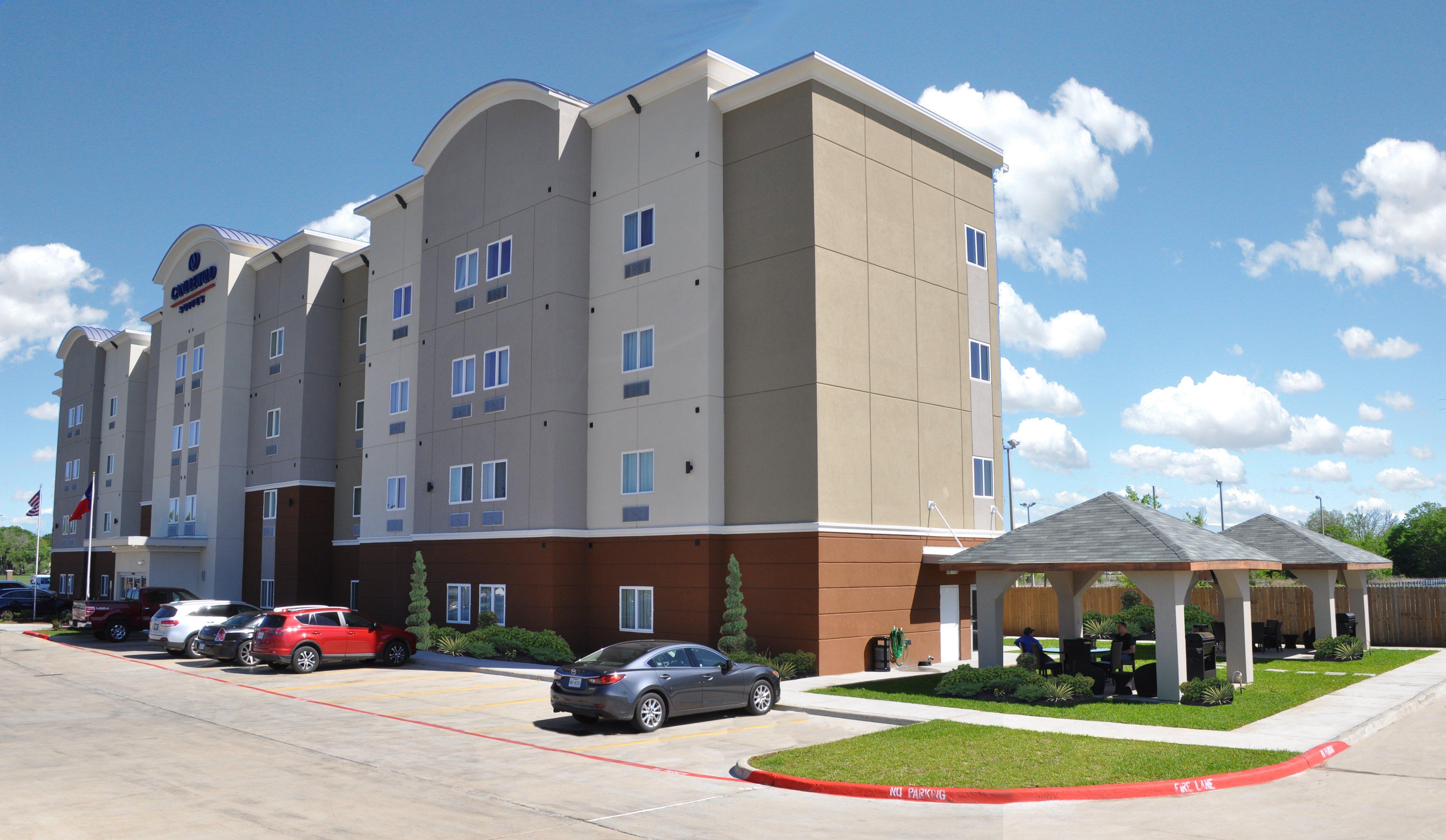 Candlewood Suites Bay City By Ihg Esterno foto