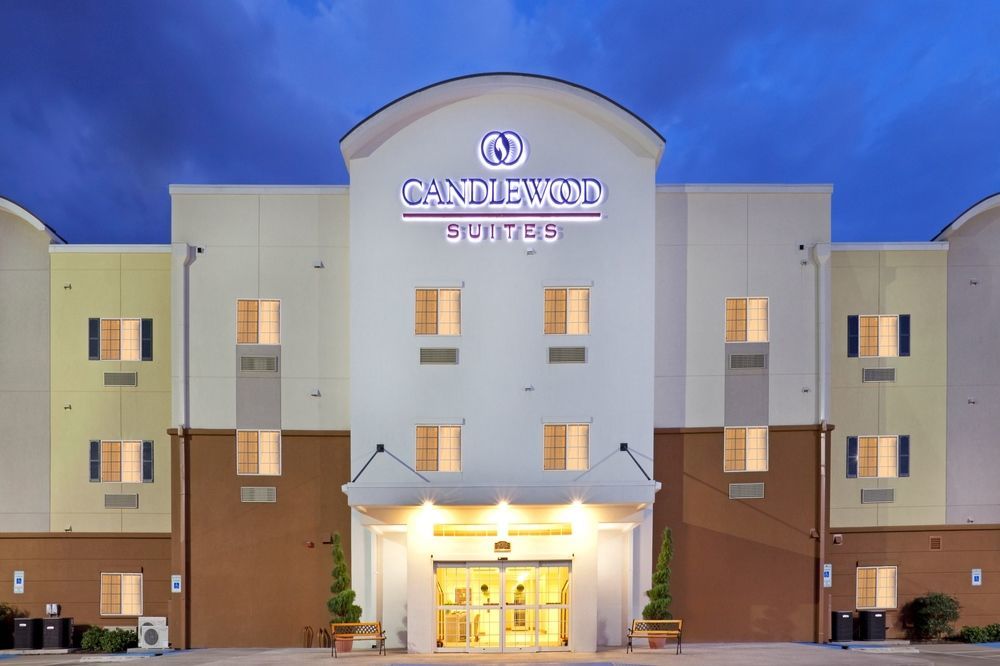 Candlewood Suites Bay City By Ihg Esterno foto