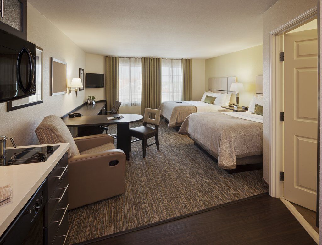 Candlewood Suites Bay City By Ihg Esterno foto